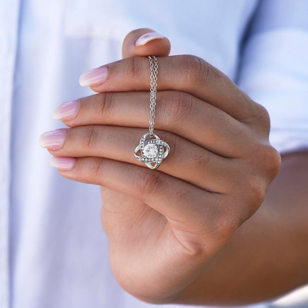 Love Knot Necklace for Mom – A Perfect Graduation Gift
